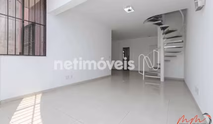 Cobertura à venda no bairro Lourdes, 250 m² e 4 dormitórios/quartos disponíveis.