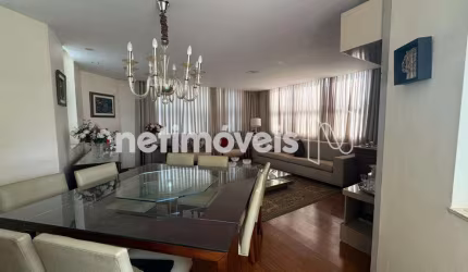 Apartamento à venda no bairro Cruzeiro com 3 dormitórios e área de 133 m²