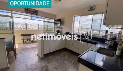 Cobertura à venda com 3 quartos no Coração Eucarístico, área de 140 m².