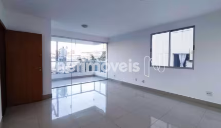 Apartamento à venda no bairro Nova Suíssa com 125m² e 4 dormitórios/quartos.