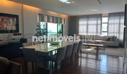 Apartamento à venda no bairro Luxemburgo com 260 m² e 4 dormitórios/quartos disponíveis