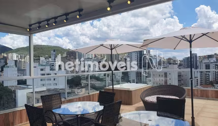 Cobertura à venda com 3 dormitórios no bairro Cruzeiro e 216 m² de área útil