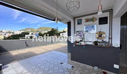 Cobertura à venda no bairro Buritis com 177m² e 4 dormitórios/quartos disponíveis