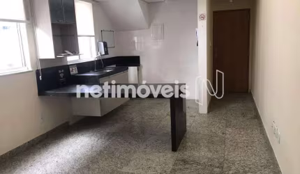 Apartamento cobertura à venda no bairro Serra com 110 m² e 2 dormitórios/quartos.