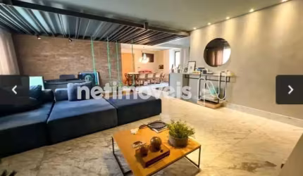 Amplo apartamento à venda no bairro Cruzeiro com 150 m² e 3 dormitórios/quartos.