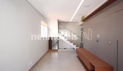 Cobertura à venda no bairro Cruzeiro com 3 dormitórios e área de 136 m².