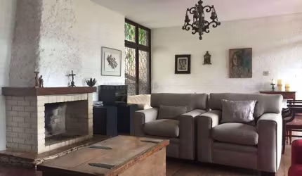 Casa residencial à venda no bairro Belvedere com 318 m² e 4 dormitórios/quartos.