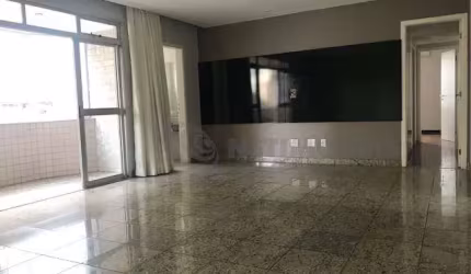 Apartamento à venda no bairro Funcionários com 4 dormitórios/quartos e 128 m².