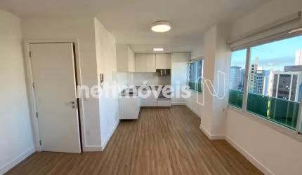 Apartamento para alugar no bairro Funcionários com 70 m² e 2 dormitórios/quartos.