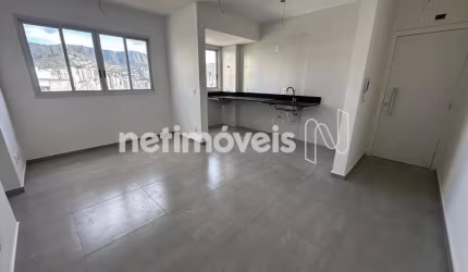 Apartamento à venda no bairro Serra com 68 m² e 3 dormitórios/quartos.