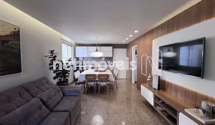 Apartamento à Venda em Buritis com 122 m² e 4 dormitórios/quartos disponíveis
