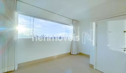 Apartamento à venda no bairro Prado com 120 m² e 4 dormitórios/quartos.