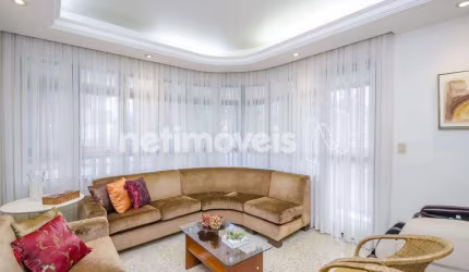 Apartamento à venda no bairro São Pedro com 147 m² e 4 dormitórios/quartos.