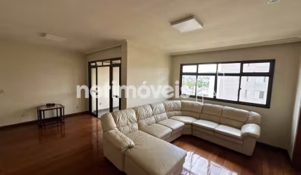 Apartamento à venda no Coração Eucarístico com 5 dormitórios e 142 m² de área útil.