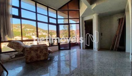 Cobertura à venda no bairro Sion, 320 m² e 4 dormitórios/quartos disponíveis.