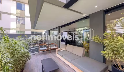 Apartamento à venda no bairro Cruzeiro com 84 m² e 3 dormitórios/quartos.