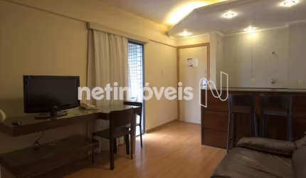Apartamento para alugar na Savassi com 1 dormitório e 83 m² de área útil.