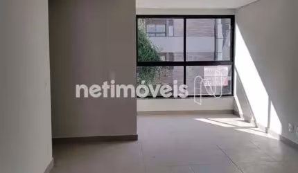 Apartamento à venda no bairro Serra com 2 dormitórios e 68 m² de área útil