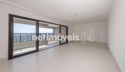 Apartamento à venda no bairro Santo Antônio com 143 m² e 4 dormitórios/quartos.