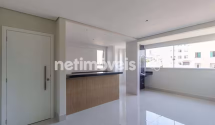 Cobertura à venda no bairro Sagrada Família com 151m² e 3 dormitórios/quartos.