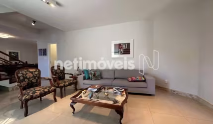 Apartamento à venda no bairro Anchieta com 261 m² e 4 dormitórios/quartos disponíveis
