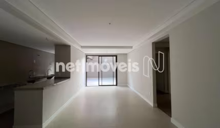 Apartamento à venda no bairro Santa Efigênia com 140 m² e 4 dormitórios/quartos disponíveis