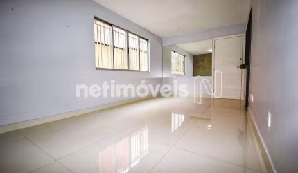 Apartamento à venda no bairro São Pedro com 71m² e 3 dormitórios/quartos disponíveis
