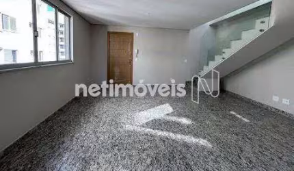 Cobertura à venda no bairro Lourdes com 80 m² e 1 dormitório/quarto disponível.