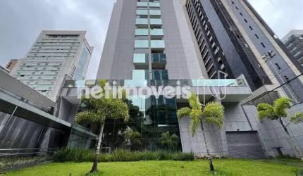 Apartamento à venda na Savassi com 112 m² e 3 dormitórios/quartos disponíveis