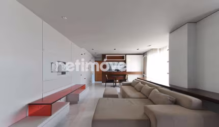 Apartamento à venda no bairro Lourdes - 75m² com 1 dormitório/quarto disponível