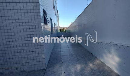 Apartamento à venda no bairro Sagrada Família com 3 dormitórios e 165 m².