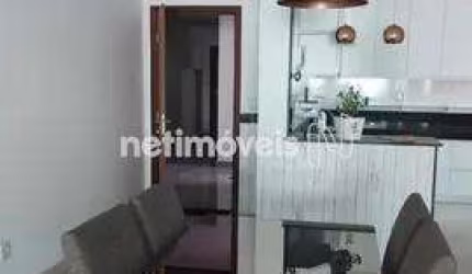 Apartamento cobertura à venda no bairro Buritis com 189 m² e 3 dormitórios/quartos.