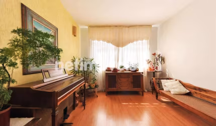 Apartamento à venda no bairro Sion com 100 m² e 3 dormitórios/quartos disponíveis.