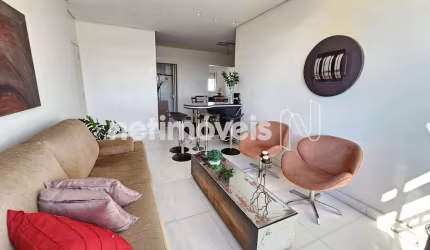 Apartamento à venda no Grajaú com 140m² e 4 dormitórios/quartos disponíveis.