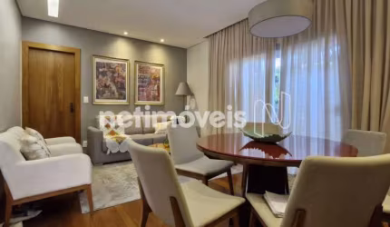Apartamento à venda na Sagrada Família com 102 m² e 3 dormitórios/quartos disponíveis.