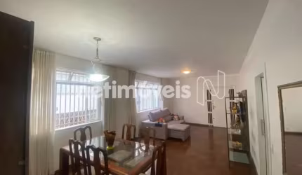 Apartamento à venda no bairro Sion com 3 dormitórios e área de 109 m² disponível!