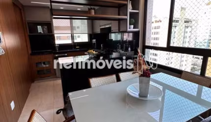 Apartamento à venda no bairro Lourdes com 88 m² e 2 dormitórios/quartos disponíveis.