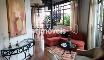 Apartamento à venda no bairro Santa Lúcia com 143 m², 3 dormitórios/quartos disponíveis.