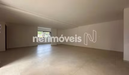 Apartamento à venda no bairro Luxemburgo com 155 m² e 3 dormitórios/quartos disponíveis