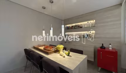 Cobertura à venda no bairro Buritis com 250m² e 4 dormitórios/quartos disponíveis