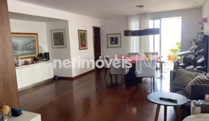 Cobertura à venda com 190 m² e 4 dormitórios no bairro Serra. Oportunidade!