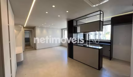 Apartamento para alugar na Savassi com 80 m² e 2 dormitórios/quartos disponíveis.
