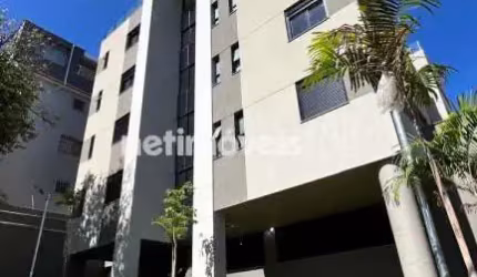 Apartamento à venda no bairro Santo Antônio com 3 dormitórios e 74 m² de área útil.