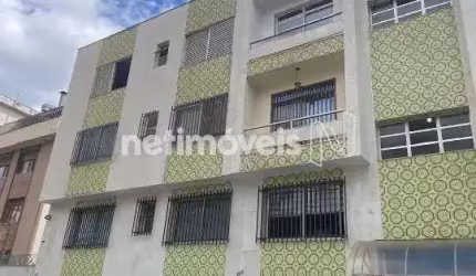 Apartamento à venda no bairro Santo Antônio com 4 dormitórios/quartos e 140 m².