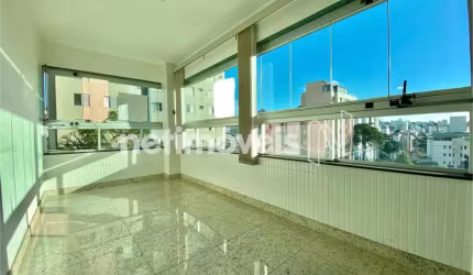 Apartamento à venda no Grajaú - 3 dormitórios e 109m² de área útil disponível