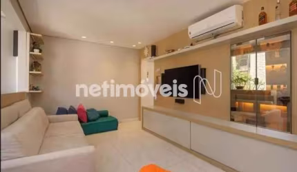 Apartamento à venda no bairro Santo Agostinho com 140 m² e 4 dormitórios/quartos.