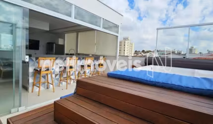 Cobertura à venda com 110 m², 2 dormitórios no bairro Sagrada Família