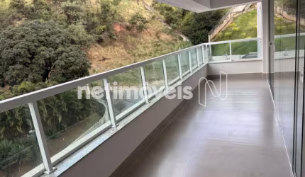 Apartamento à venda no bairro Luxemburgo com 134 m² e 4 dormitórios/quartos disponíveis