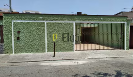Excelente casa térrea, reformada 2 dormitórios , sala de visita e sala de jantar ,3 vagas