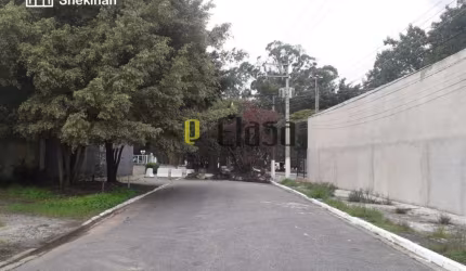 Rua sem saída - 1300 Metros